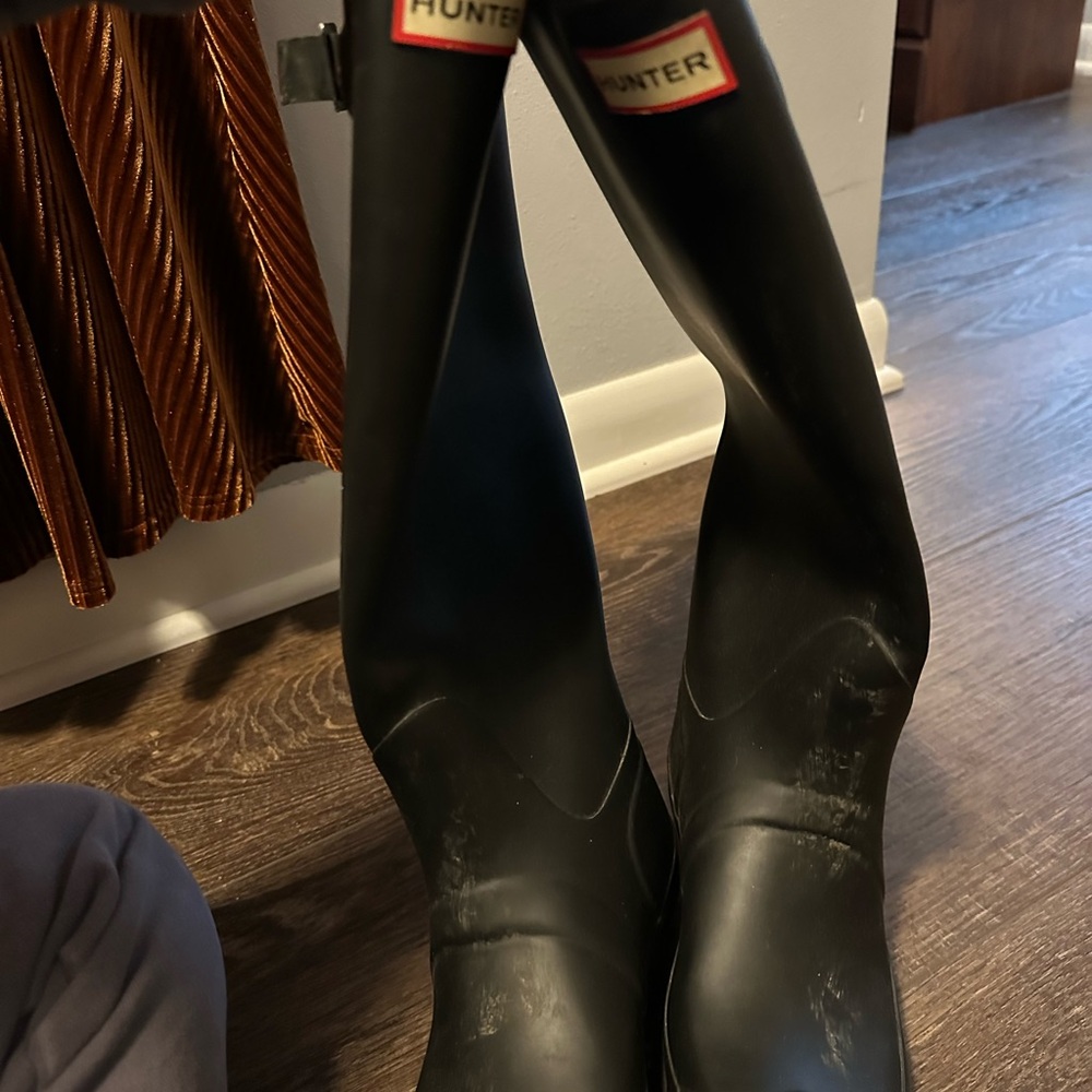 Hunter Classic Black Waterproof Boots - Picture 4 of 5